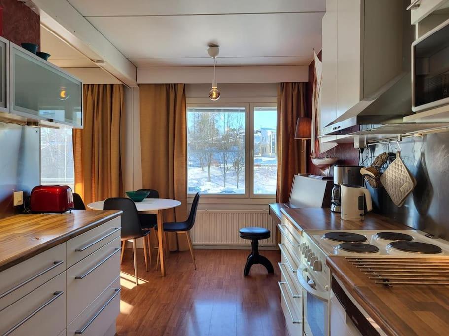 Cosy Two Rooms Apartment In Helsinki Exterior photo